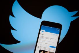 Twitter советует сменить пароли