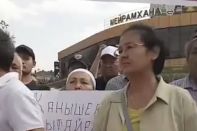 В Алматы и Нур-Султане митинговали против китайской экспансии.