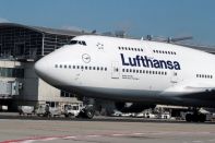 На спасение Lufthansa выделены миллиарды