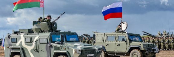 В Беларуси начались военные учения с Россией