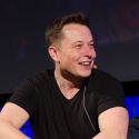 Илон Маск планирует выпустить бюджетный беспилотник Tesla