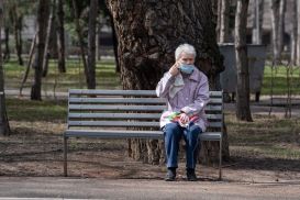 В Алматы детям разрешили вернуться в школы, а пожилым – не выходить из дома