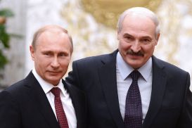 Лукашенко поздравил Путина с прекращением огня в Нагорном Карабахе