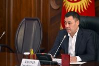 Садыр Жапаров выступил за сохранение официального статуса русского языка в Кыргызстане