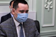 Скандал в Уральске: мама прокурора стала владельцем пяти земельных участков