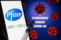 ЕС может завершить оценку вакцины от BioNTech и Pfizer к 29 декабря