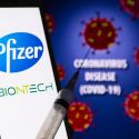 ЕС может завершить оценку вакцины от BioNTech и Pfizer к 29 декабря