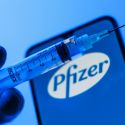 Кыргызстан отказался от вакцины Pfizer, предложенной по программе COVAX