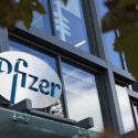 Италия намерена подать иск на компанию Pfizer из-за задержки поставок вакцин