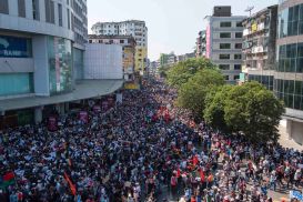 В Мьянме отключили интернет на фоне протестов против военных