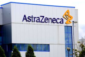 В Великобритании выявлено 30 случаев тромбоза после вакцинации AstraZeneca