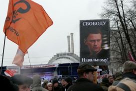 Команда Навального назвала новую дату митинга