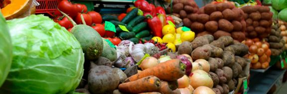 Лук, капусту, картофель и морковь в Казахстан везут из-за рубежа
