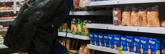 В Казахстане цены на социально-значимые продукты выросли на 12% за год