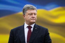 Порошенко пригласил Байдена в Украину и призвал усилить санкции против России