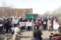 В Нур-Султане прошел митинг против закона о блокировке соцсетей 